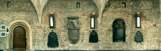 Rys 4   wątki muru w klasztorze oo. Dominikanów J.Bromowicz 